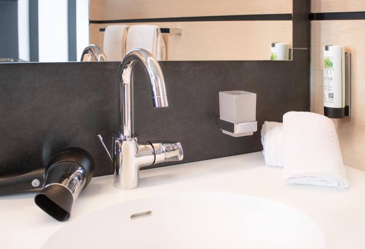 Osl Hotel By Wmm Hotels Lauchhammer Buitenkant foto